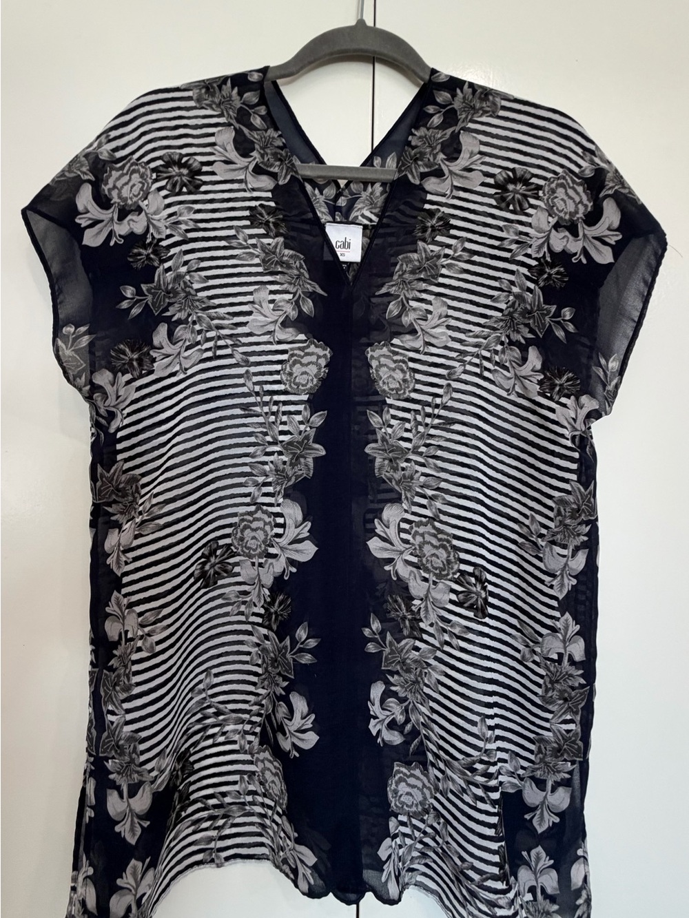 Cabi Silk Blouse size XS